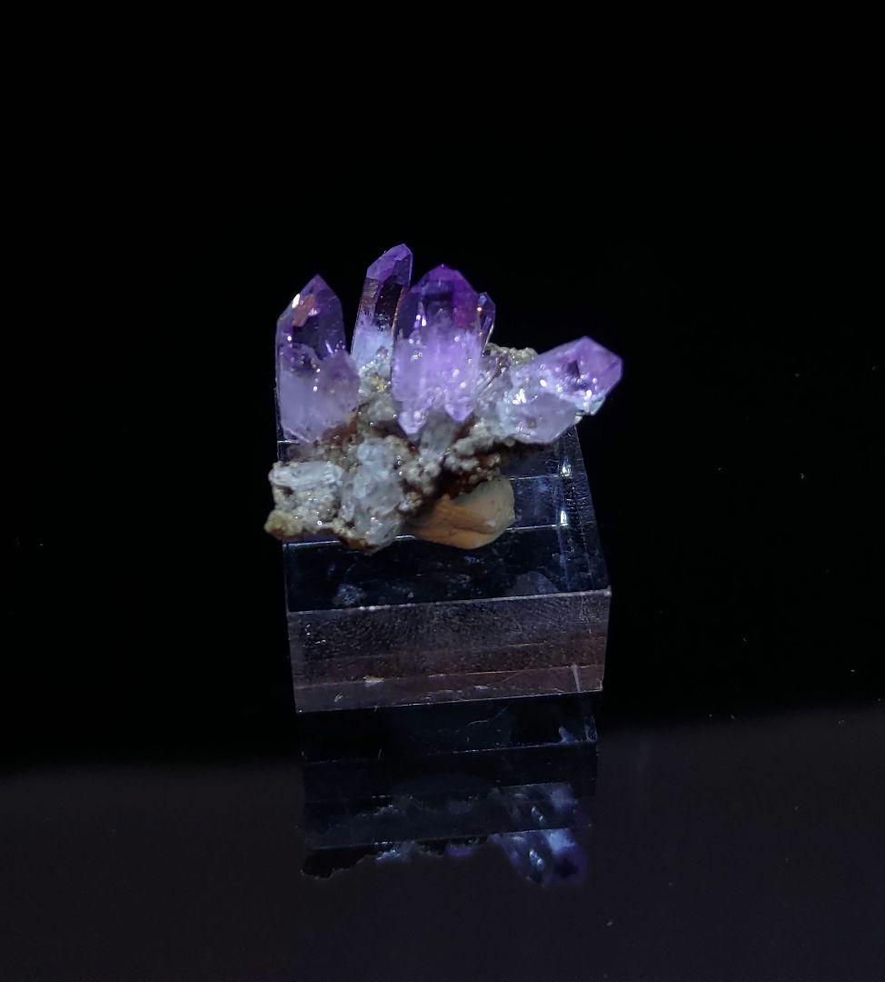 ベラクルスアメジスト 母岩付き 鉱石 鉱物 ミネラル 標本 原石 ①