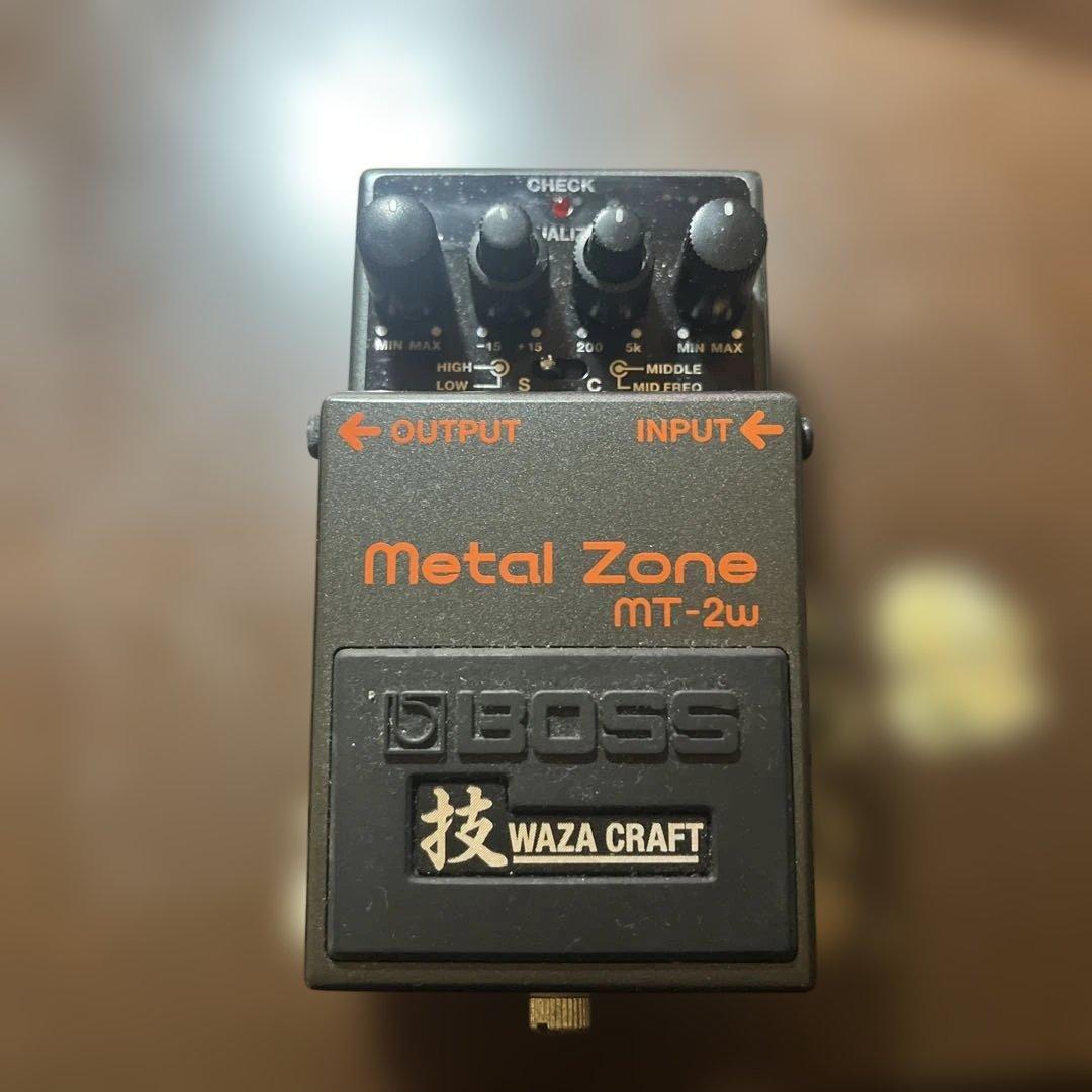 BOSS MT-2w メタルエフェクター