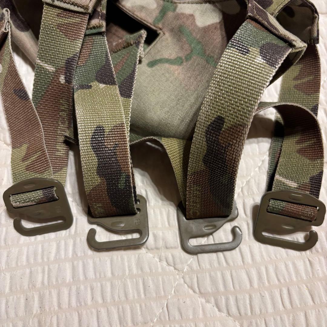 Mayflower ヘルメットキャリー マルチカム