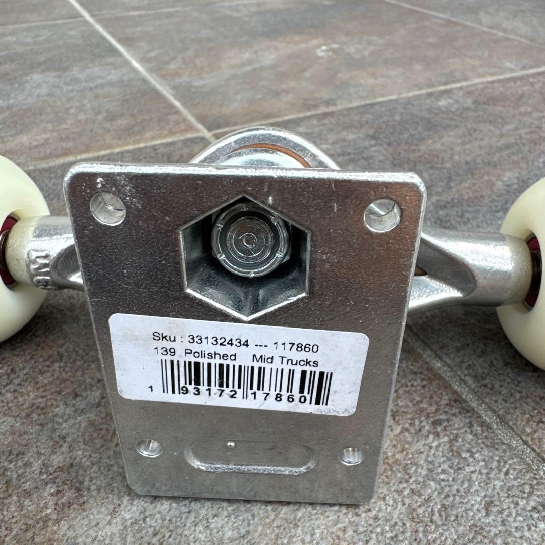 美品 INDEPENDENTトラック 139 MID スピットファイヤ ウィール