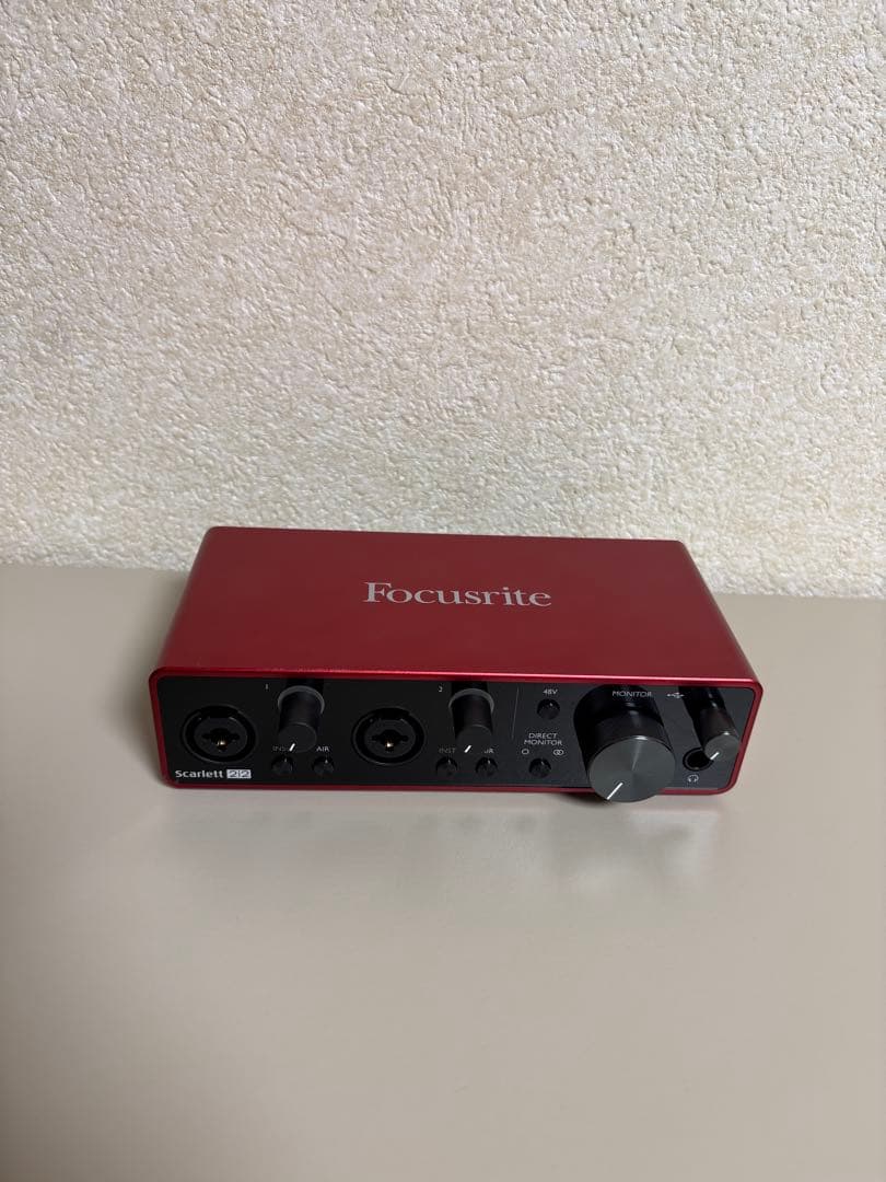 【ほぼ新品】Focusrite Scarlett 2i2 (3rd Gen)