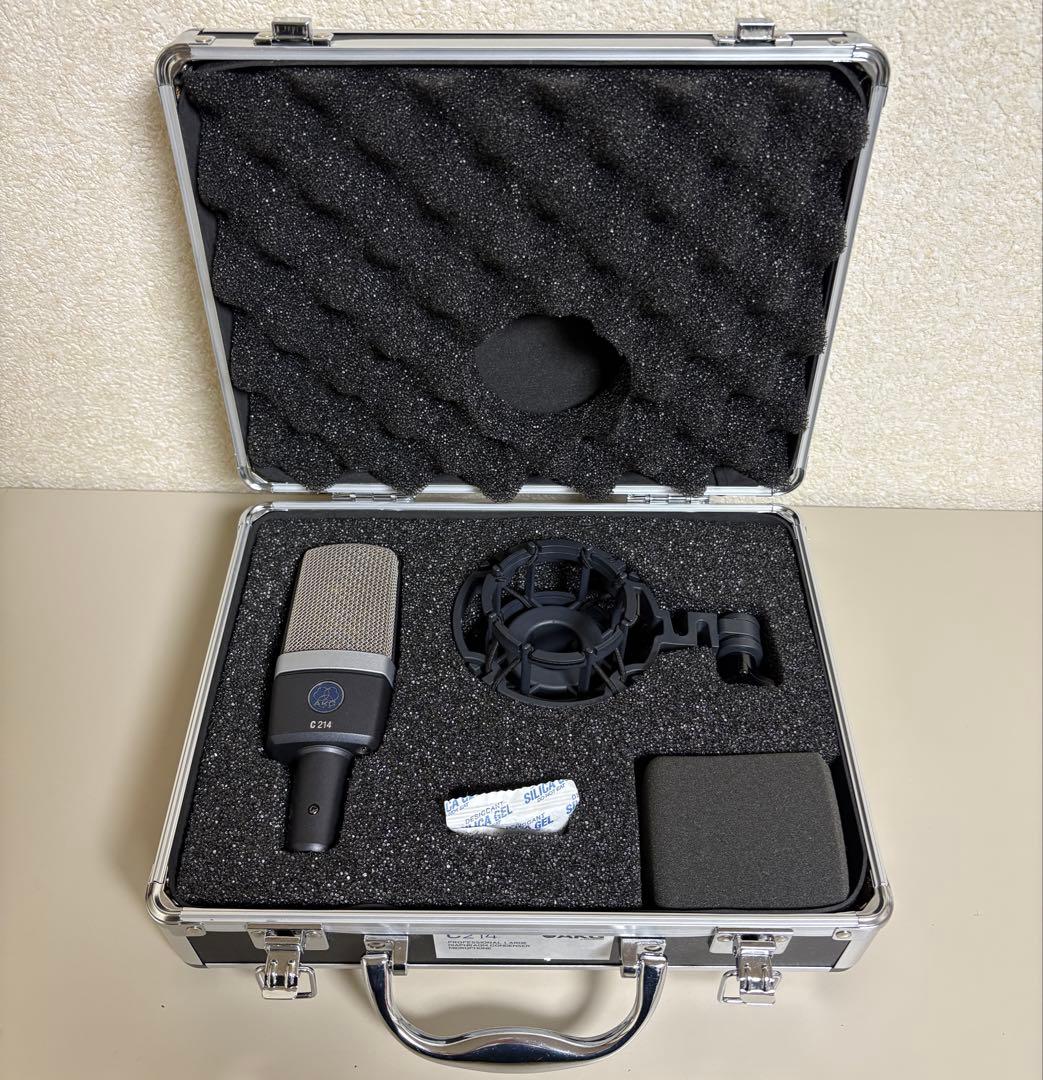 【ほぼ新品】Focusrite Scarlett 2i2 (3rd Gen)