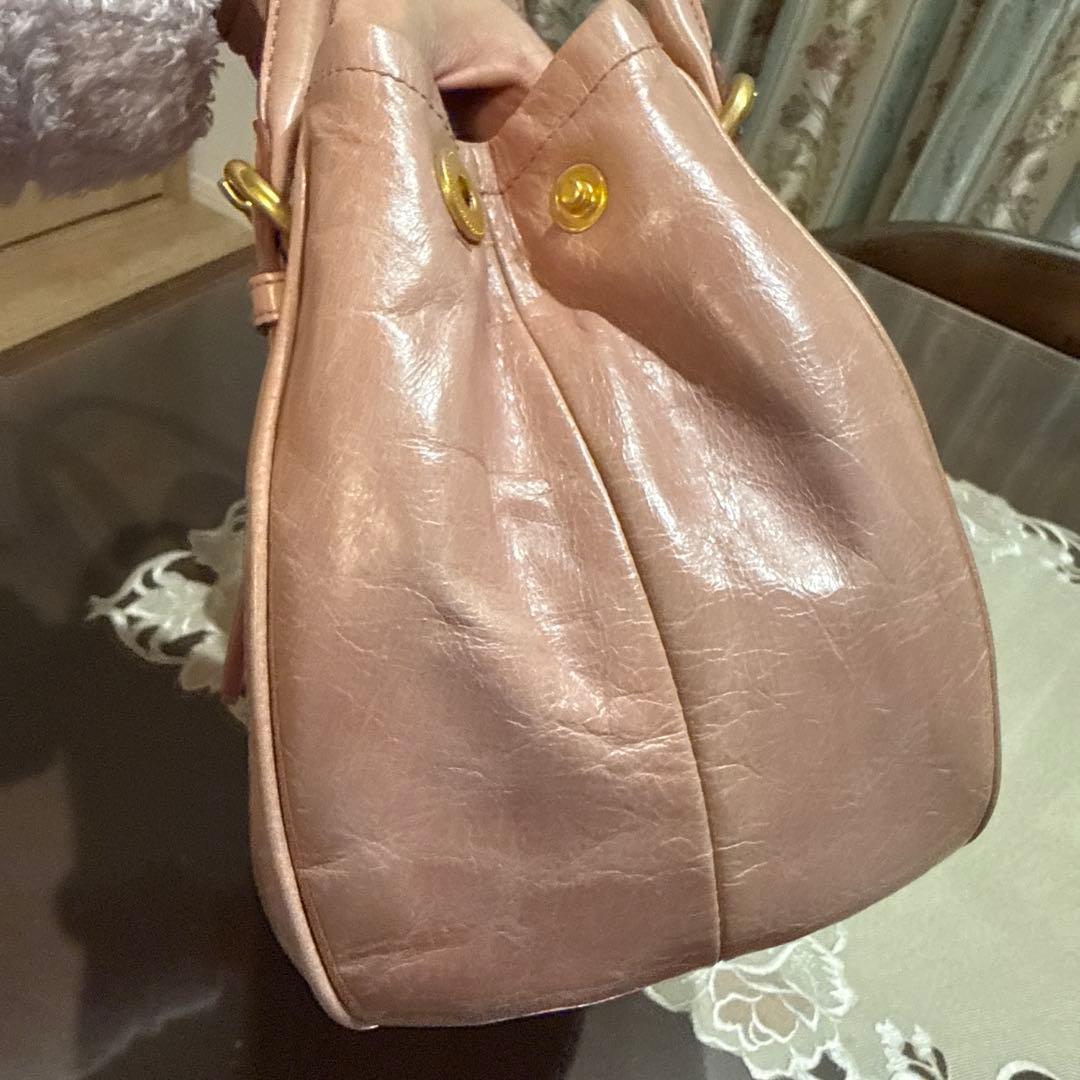 miu miu ピンク ハンドバッグ