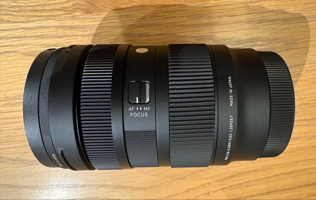 SIGMA 28-70mm F2.8 DG DNレンズ　Lマウント