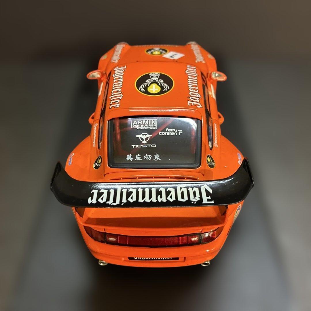 030 RWB ポルシェ 911 1/18スケールダイキャスト ミニカー