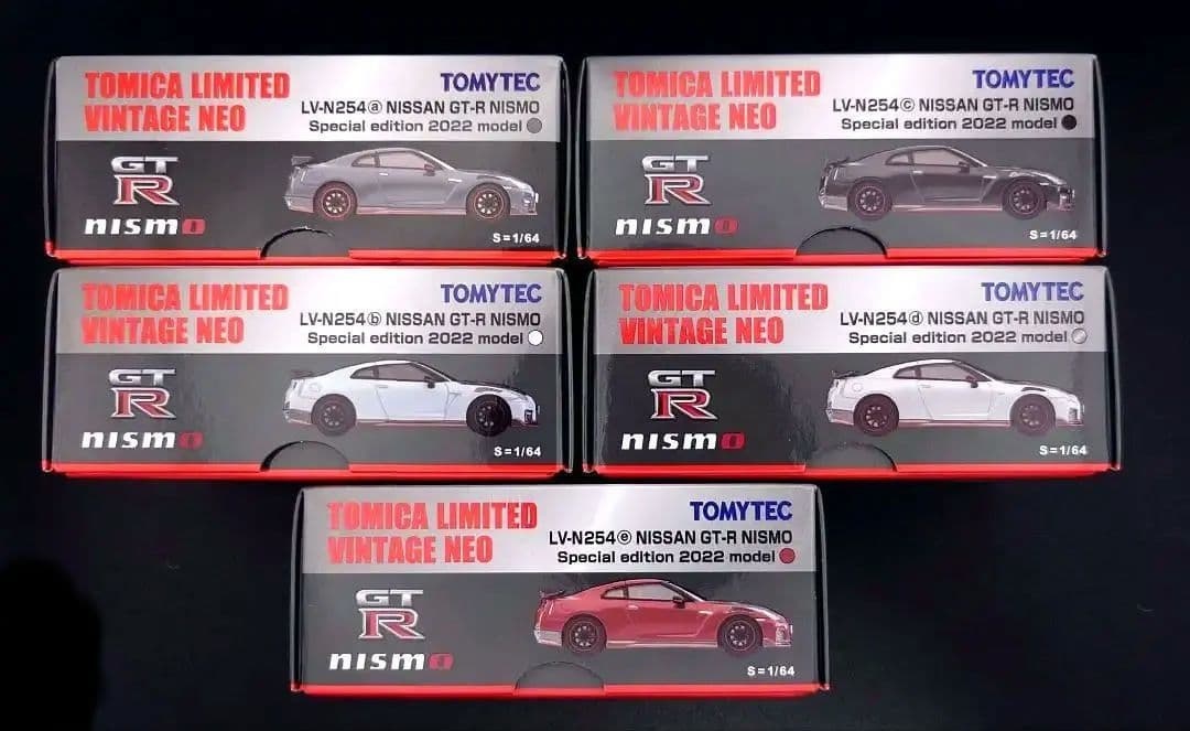 ミニカー TOMICALIMITEDVINTAGENEO NISSANGT-RNISMO