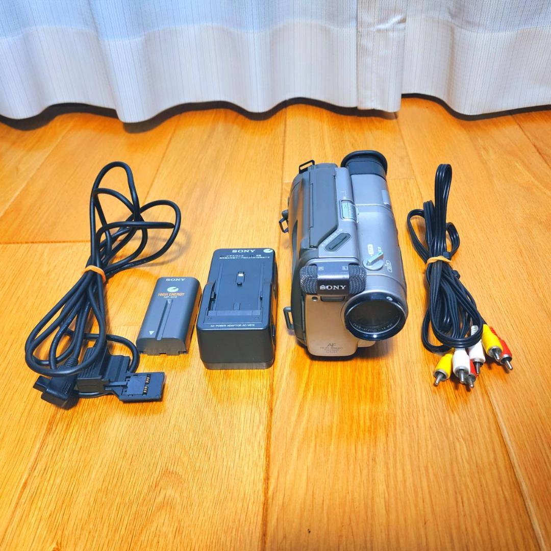 【動作確認済】SONY Hi8 高画質 ビデオカメラ CCD-TR1 セット