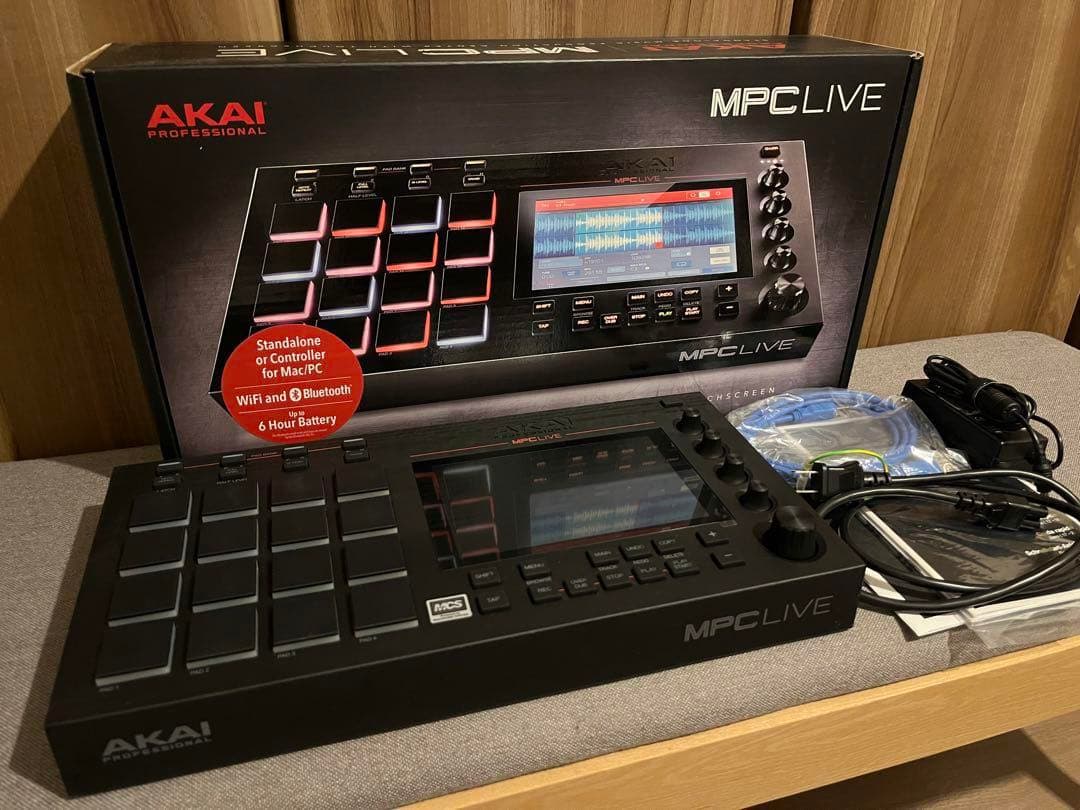 フル日本語マニュアル　専用ケース付　MPC LIVE ビートメイク
