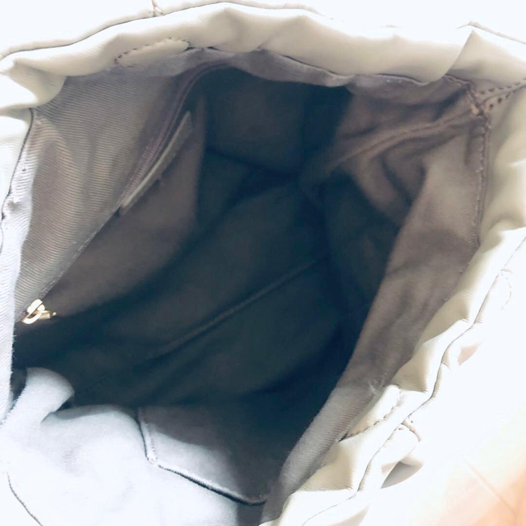 CHARLES & KEITH Duo ブレードチェーンハンドルホーボーバッグ