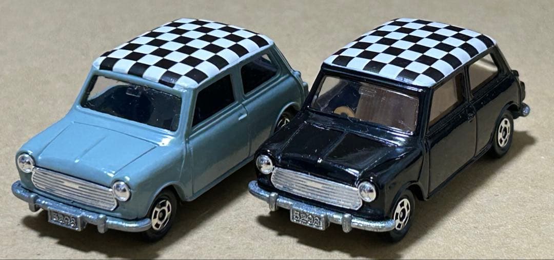 訳あり トミカ ミニクーパー チェックデザイン 2台セット