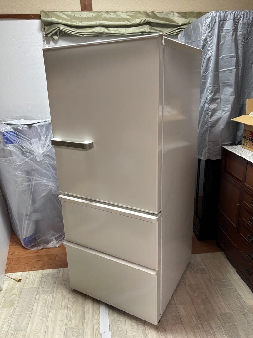 AQUA冷蔵庫 272Lホワイト3枚とびら AQR-27M2(W)