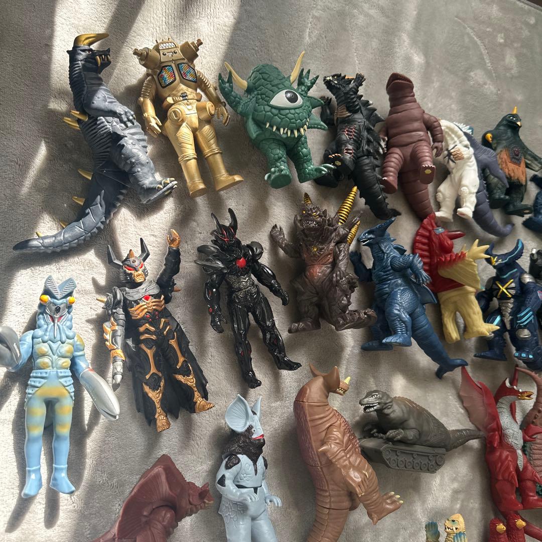 ウルトラマン　怪獣　フィギュア　35体