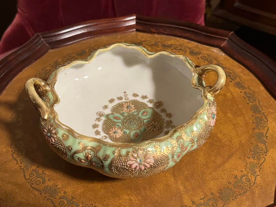 オールドノリタケ　メイプルリーフ印　金彩装飾　陶器ボウル