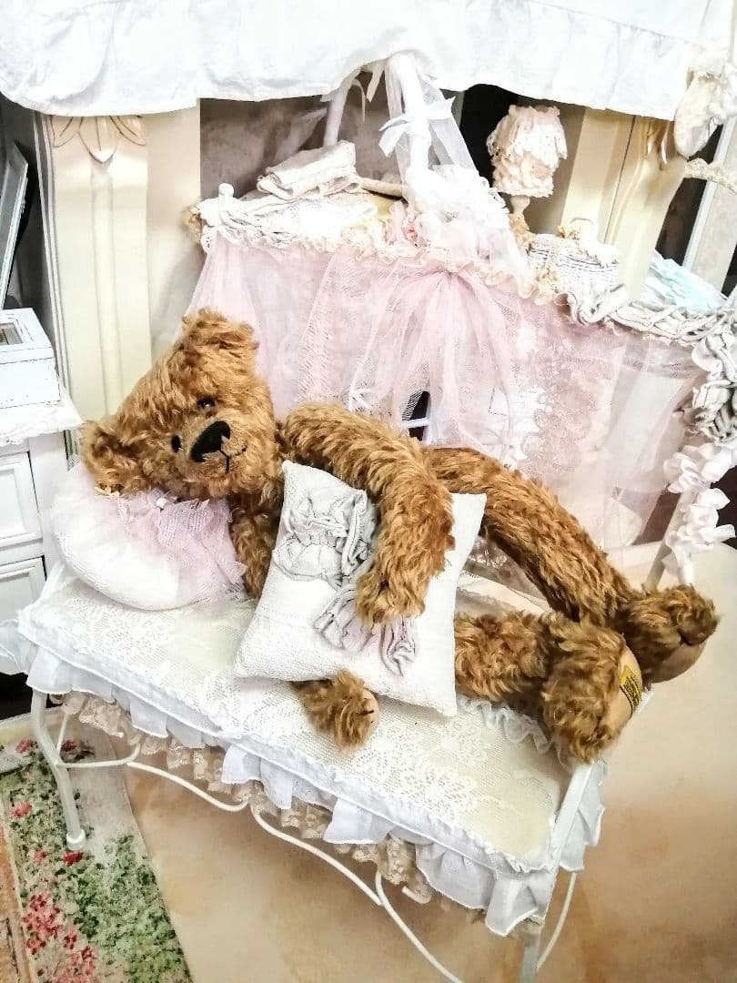 ホワイト♡アイアンドールチェア♡ソファー♡クッション♡白家具♡