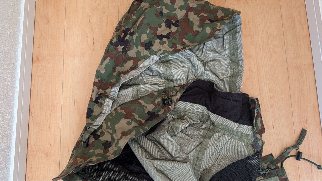 【極美品】【お買得★】ゴアテックス★改良型進化版迷彩雨衣42000円★M