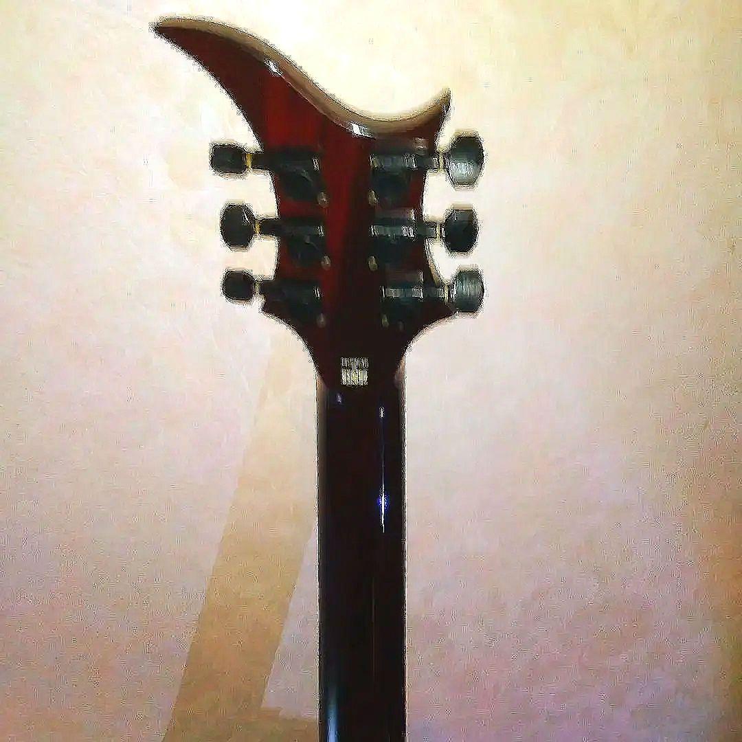 希少モデル ESPジャパンビンテージ　ケース付未調整品　海外高値　売切御免