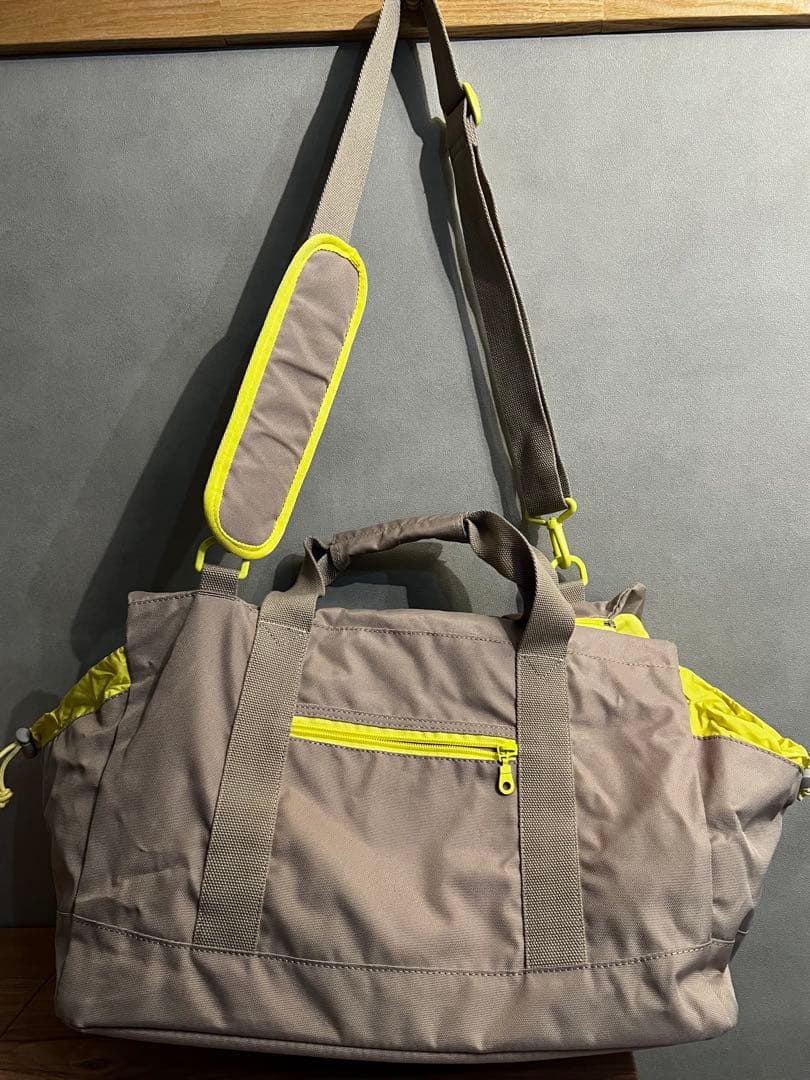 《 韓国 arrr 》 humming bag 犬用キャリーバッグ