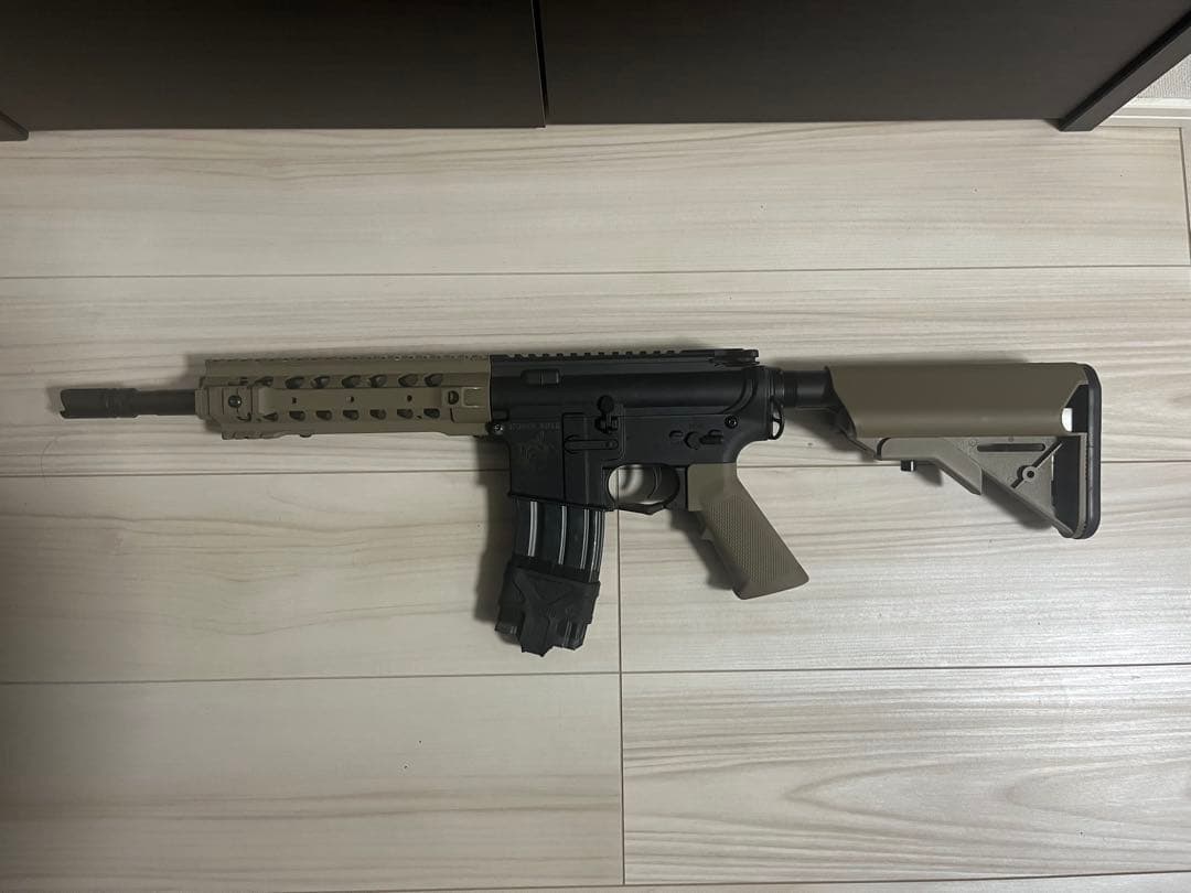 S&T SR16 電動ガン 中古品 サバゲー