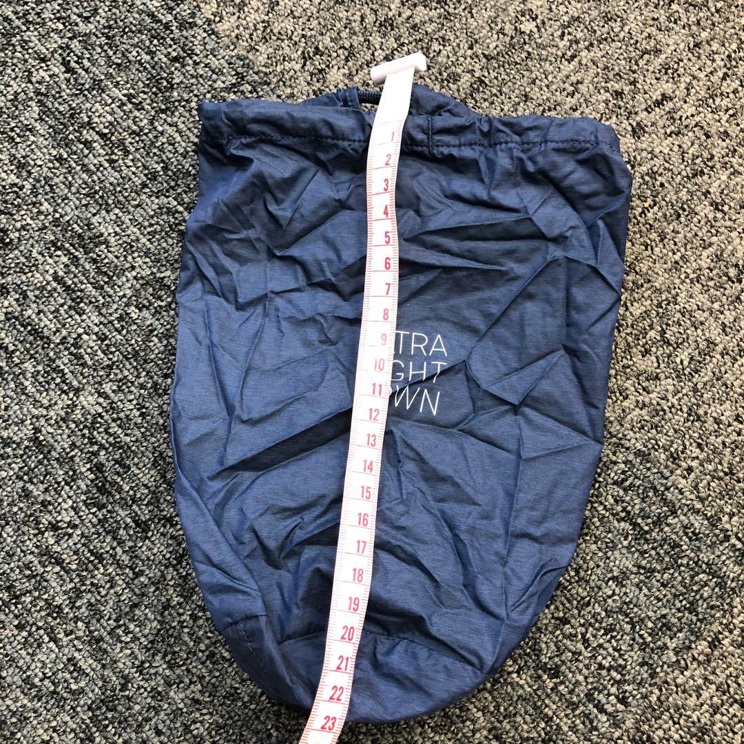 UNIQLOウルトラライトダウン収納袋　ジャケットサイズ