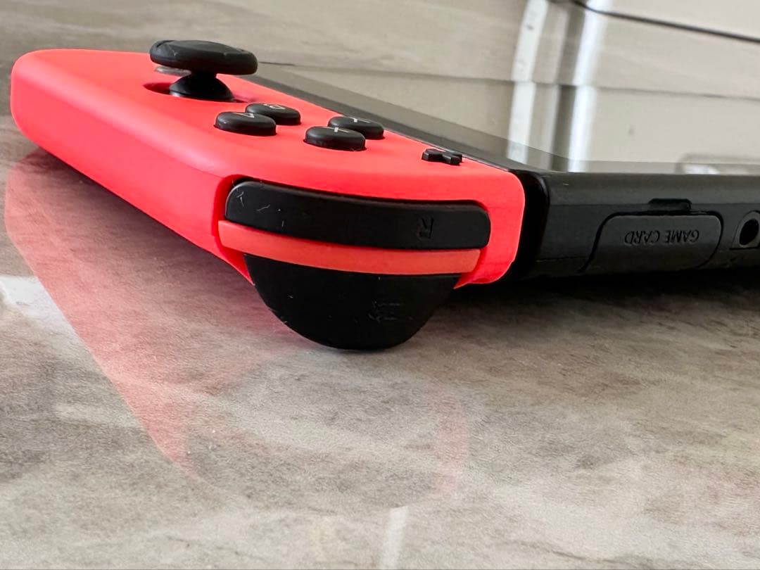 【限定価格】Nintendo Switch 本体 Joy-Con 充電ドック付