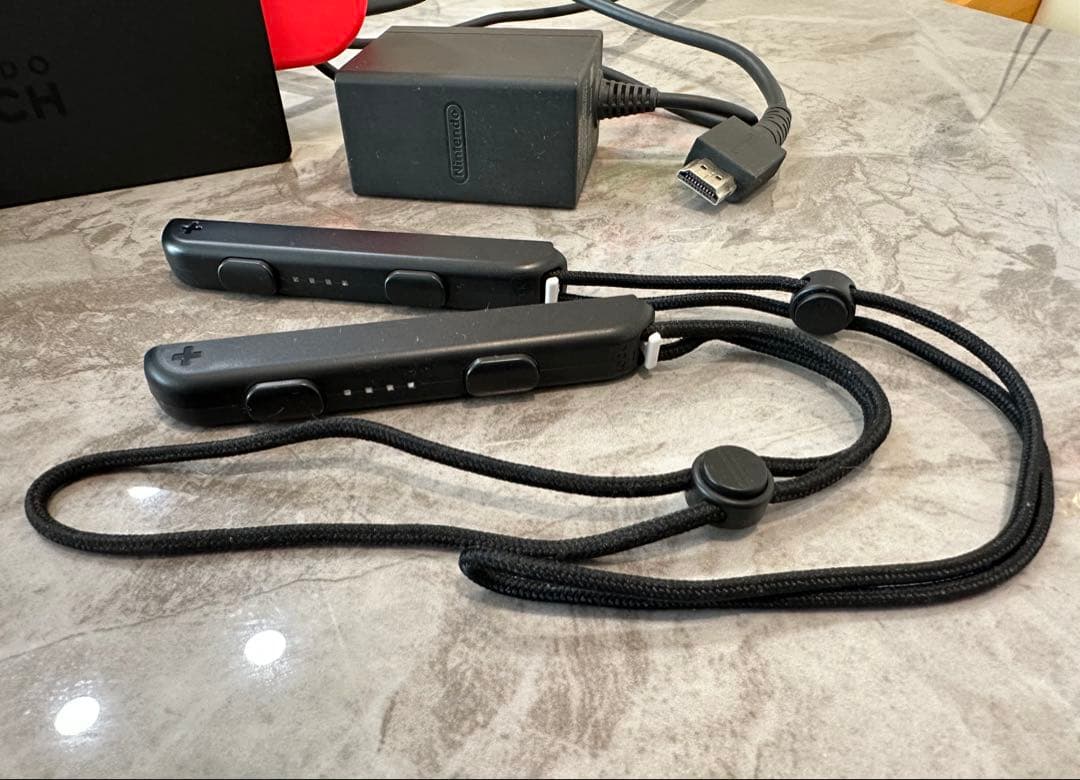 【限定価格】Nintendo Switch 本体 Joy-Con 充電ドック付