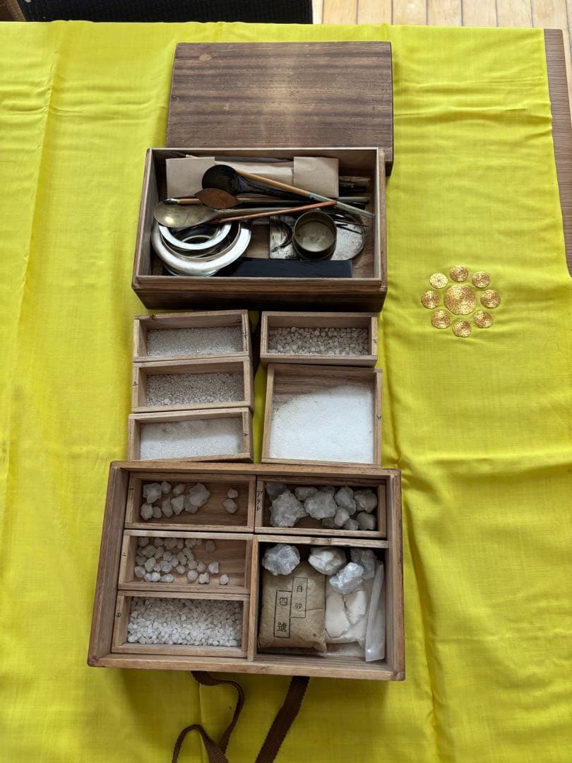 盆石道具　砂箪笥