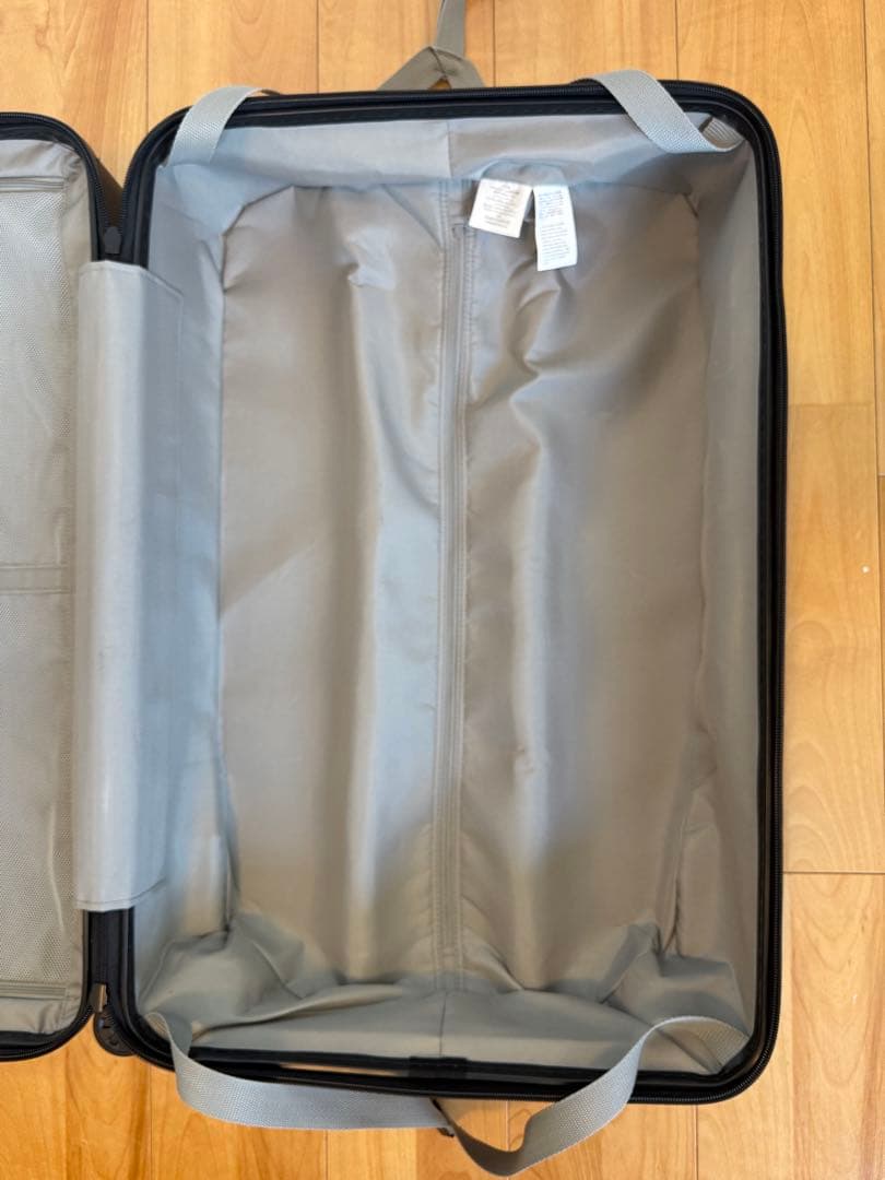 カンフーさま専用　廃盤品★無印良品 キャリーケース 黒　4輪 63L