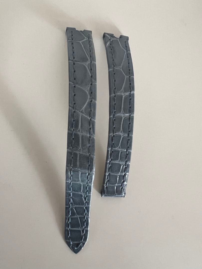 カルティエ Cartier ベニュワール SM レザーベルト 時計ベルト　ベルト