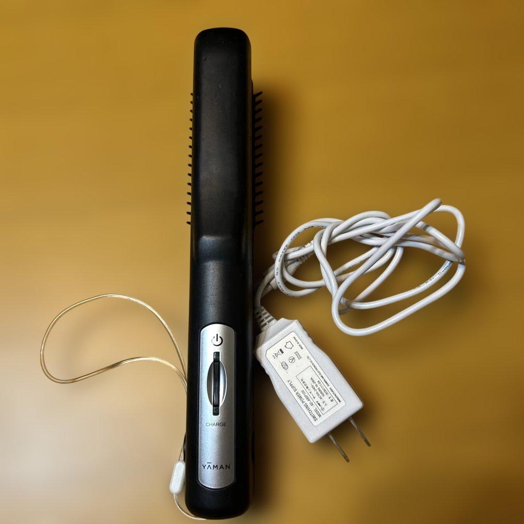YAMAN 充電式ヘアアイロン