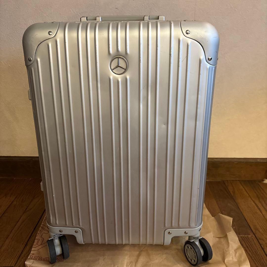 Mercedes Benzキャリーケース シルバー 中型