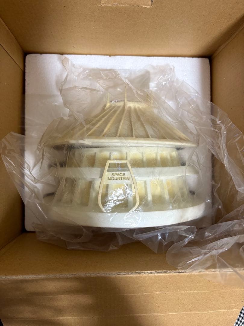 スペースマウンテン フィギュア 腕時計2本付 限定品 TDL 小物入れ