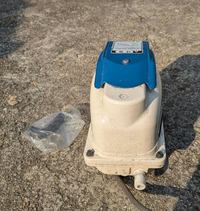 動作品　 エアーポンプ テクノ高槻 XP-80 風量80L/min