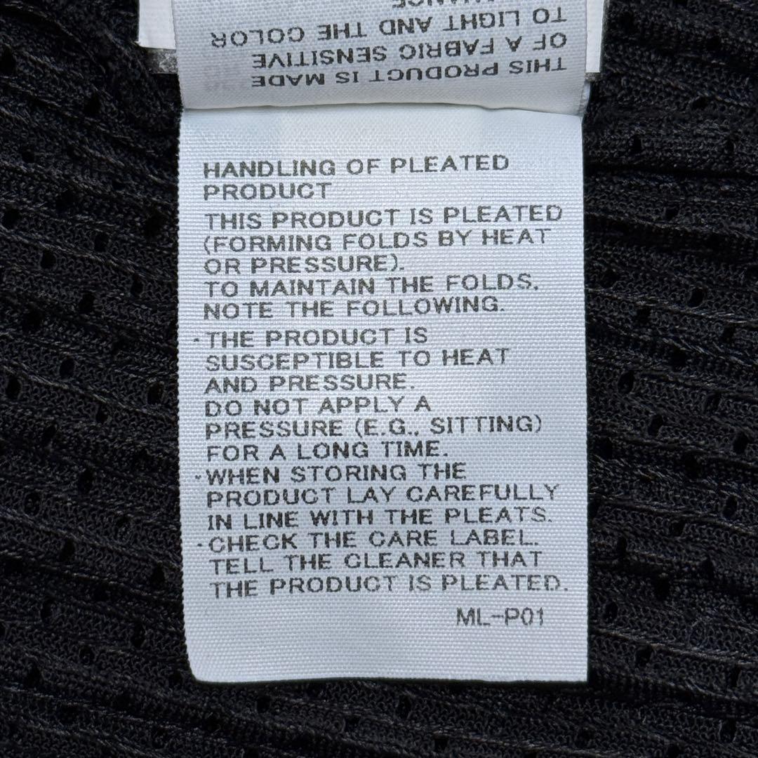 【美品】 HOMME PLISSE 25SS ノースリーブ プリーツ シャツ