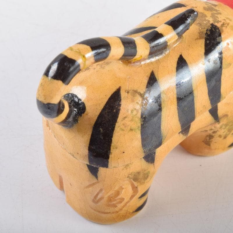 茶道具　京焼　清水六兵衛造　色絵　虎香合　干支　共箱　V　8807