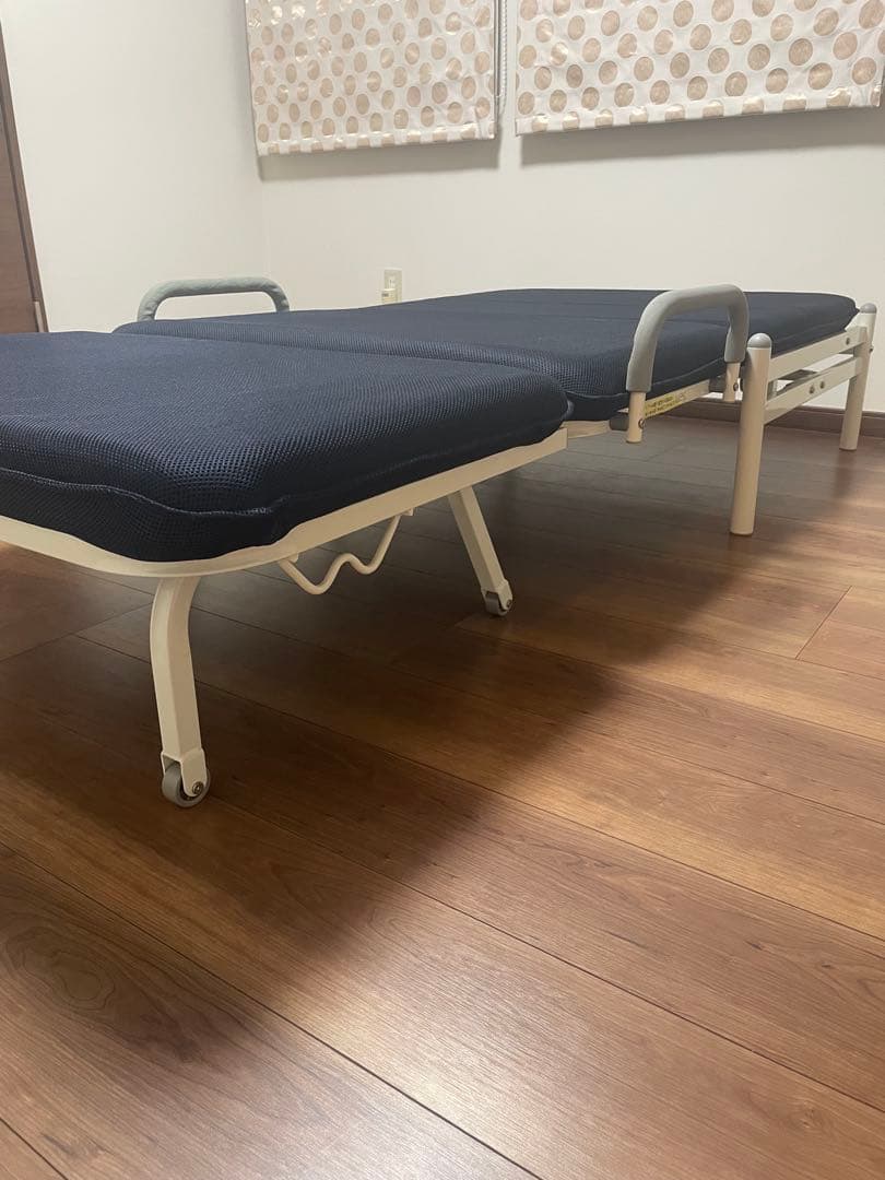 ニトリ　折り畳みベッド　ツイン ソファベッド 2way折りたたみベッド