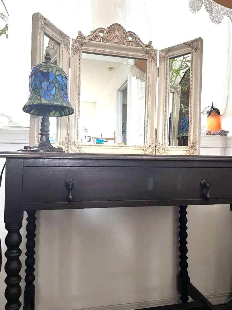 イギリス ホールテーブル ボールターンレッグ　アンティーク