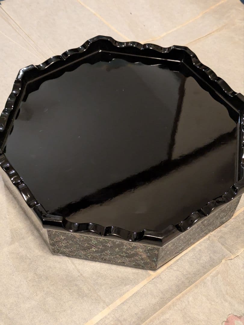 螺鈿　八角箱　重箱　年代物　韓国螺鈿　李朝螺鈿　アンティーク　骨董