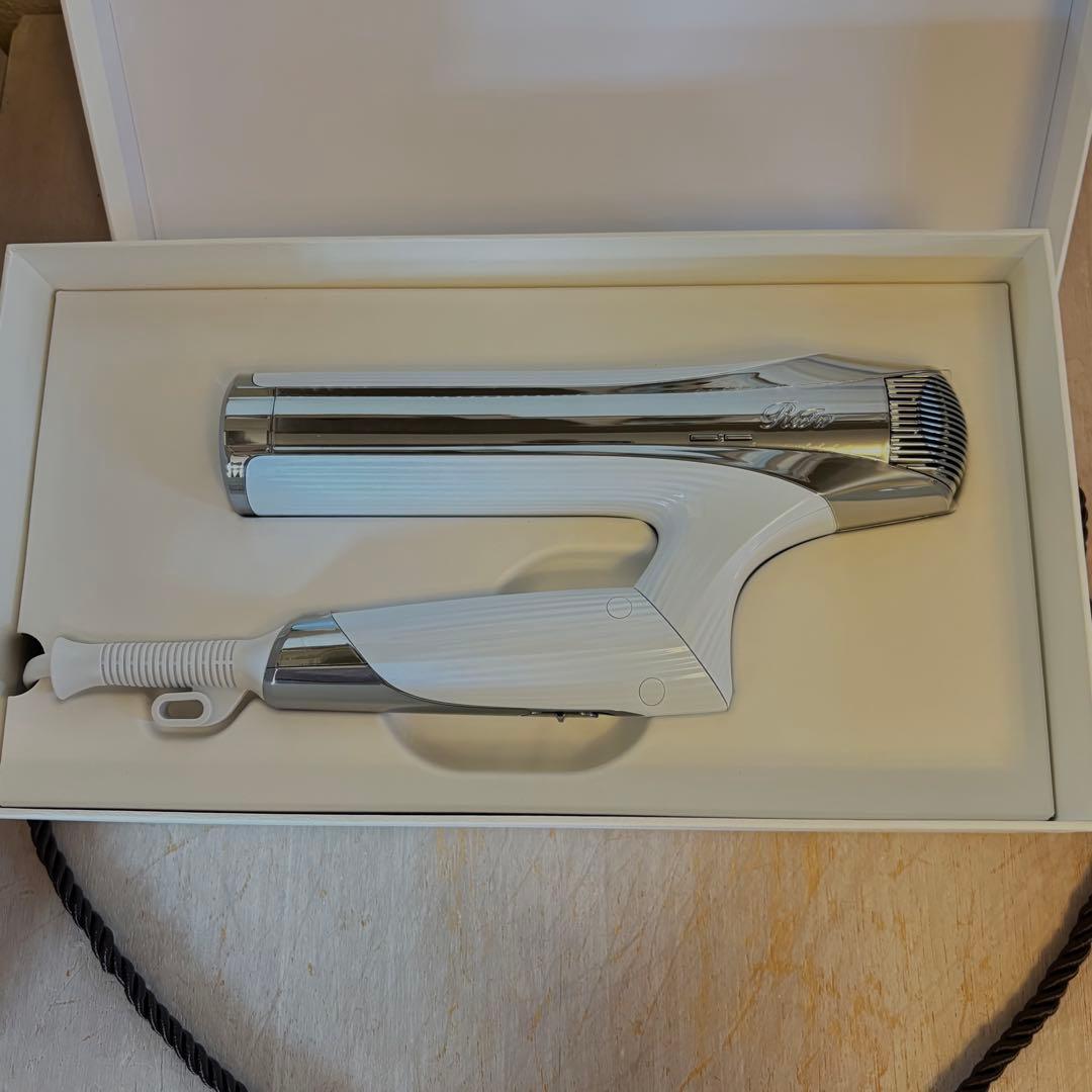 ReFa ビューティックドライヤー SMART W