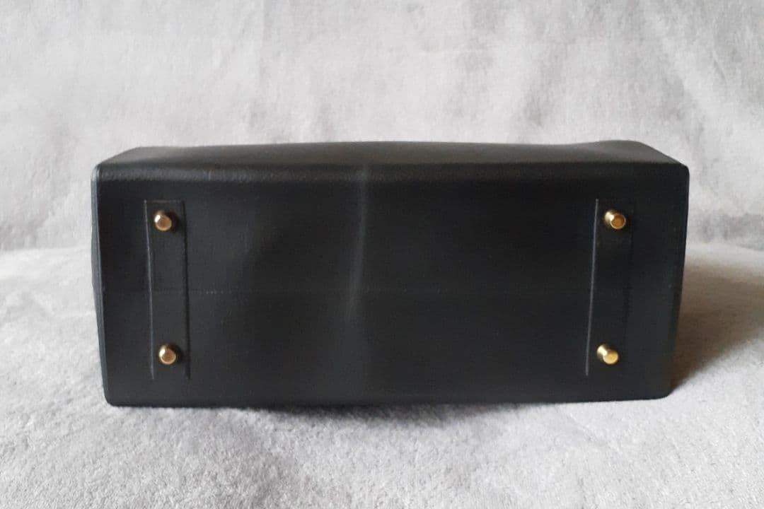 DESIGNINVERSO ショルダーバッグ 黒