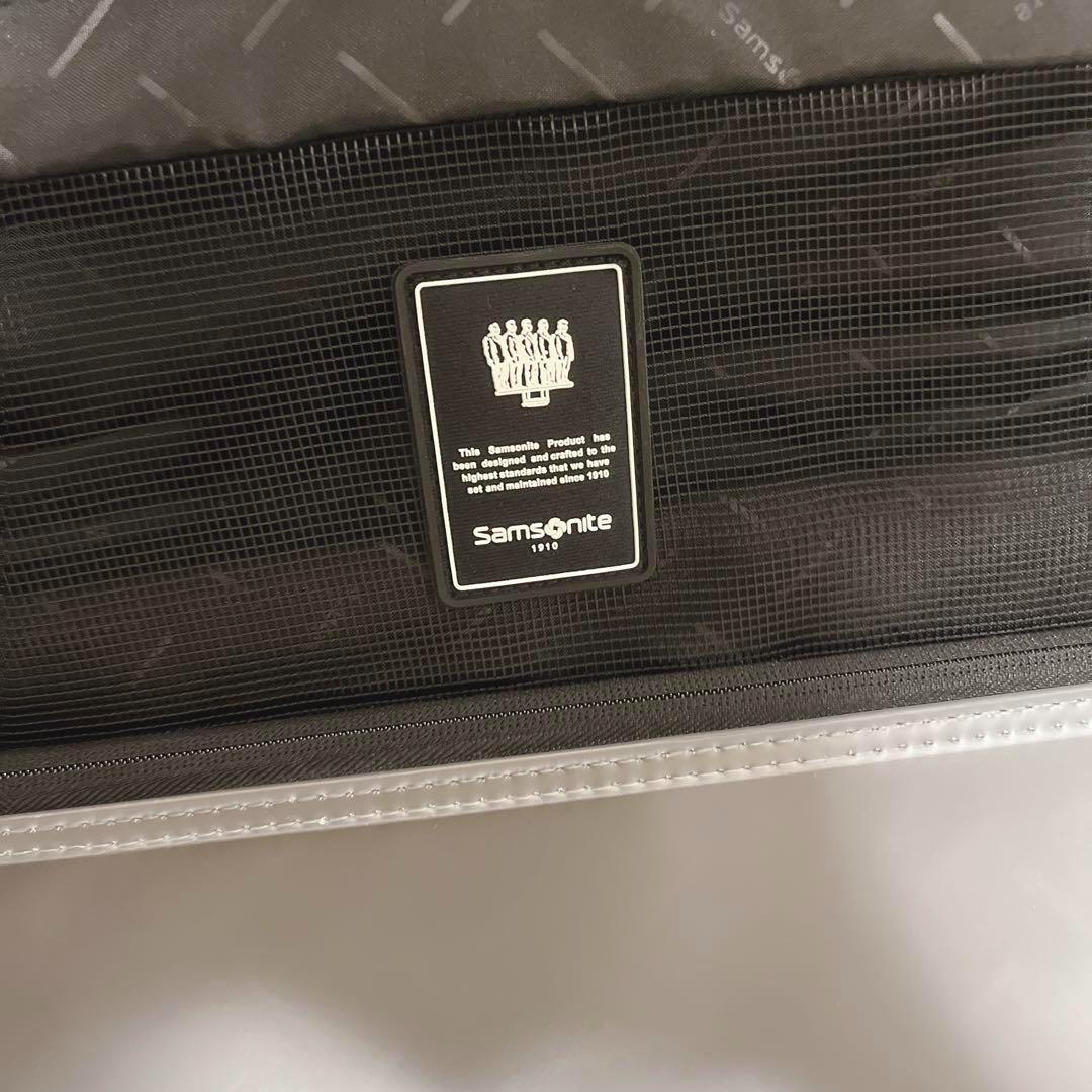 1点限定　サムソナイト　スーツケース　キャリーケース　黒　TSAロック　4〜6泊