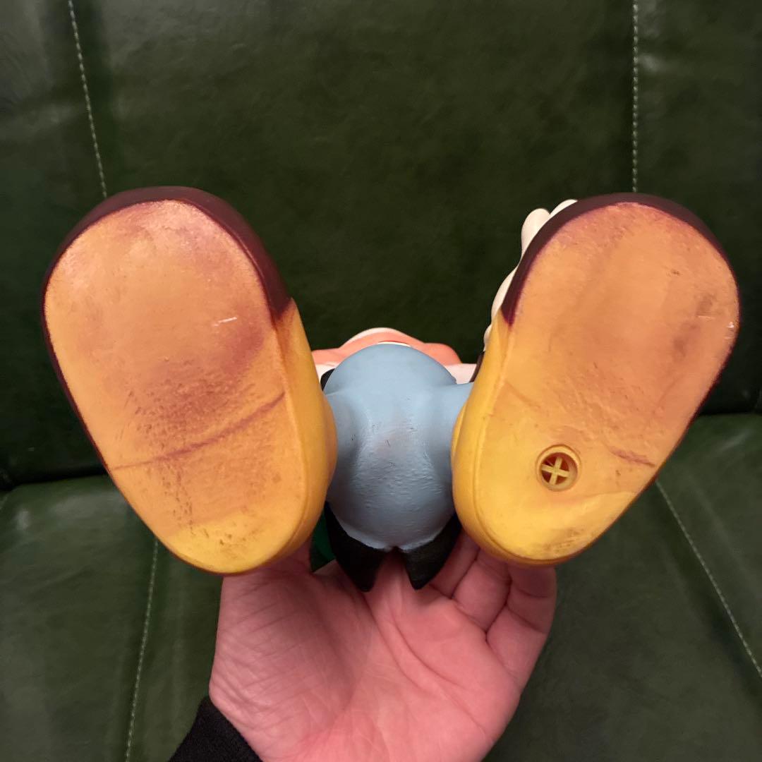 Ledraplastic Jiminy Cricket ラバードール