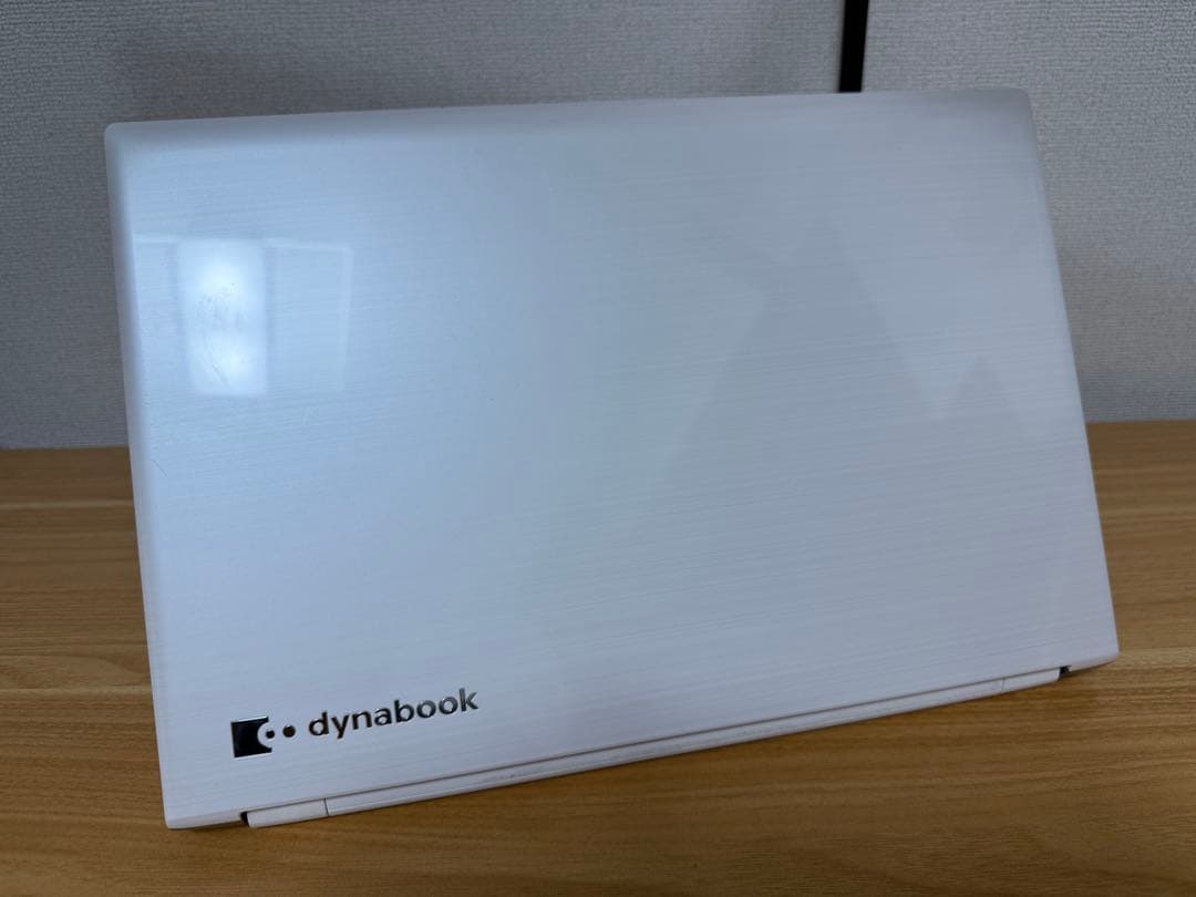 び*ー様 dynabook T75 i7-7500U/8GB/256GB