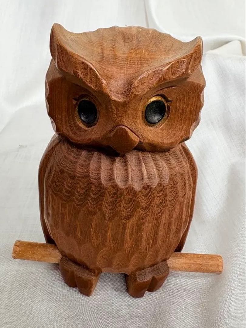 置物　木彫り　フクロウ　梟　魔除け　縁起物 オブジェ