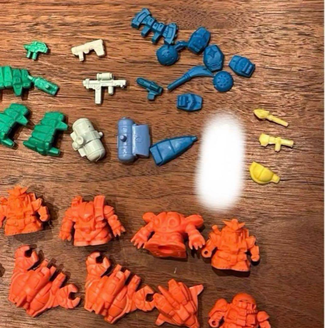 ガンダム＊ ガン消し85個➕付属品セット