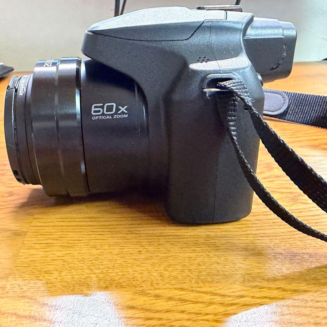 【ほぼ未使用】LUMIX DC-FZ85D