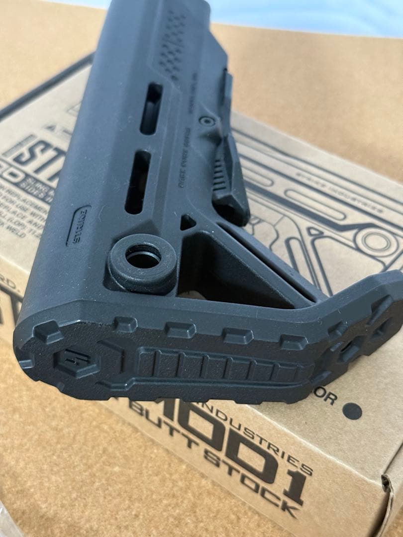 実物STRIKE MOD1 バットストック ブラックストライクインダストリーズ