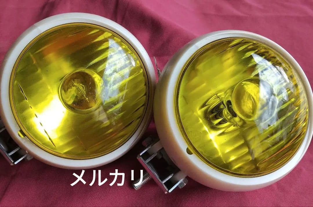 イエローレンズのヘッドライト・フォグランプ２個セット!B