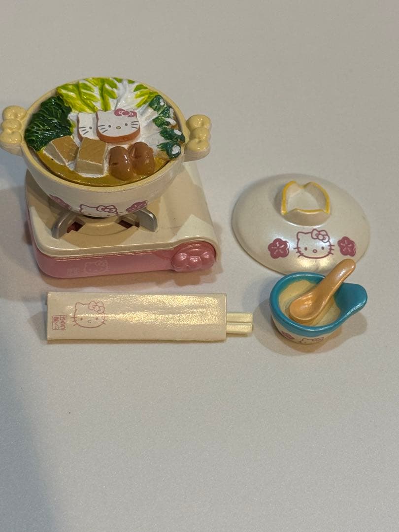 ハローキティ雑貨など