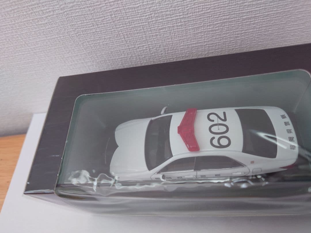 レイズ　トヨタクラウン　福岡県警察北九州警察部機動警察隊車両　未使用品