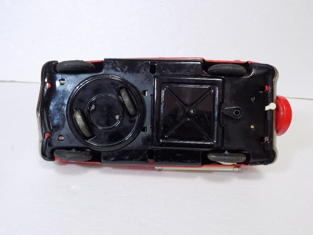 野村トーイ•新工社？ダブルネーム　電動　FIRE CHIEF CAR 動作品